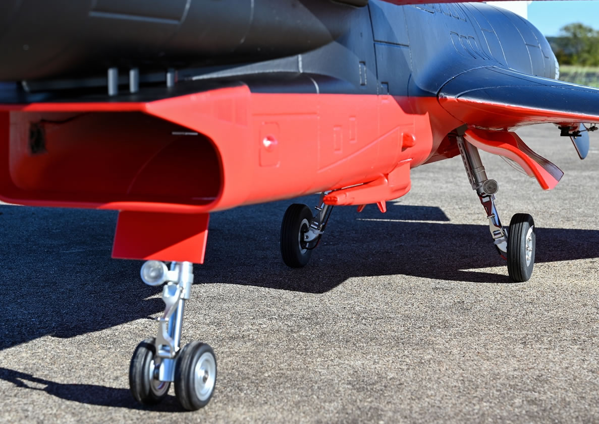 HSD Jet J-10 8kg Turbine Foam Jet PNP smoke turbine Black/Red & White RC Jet